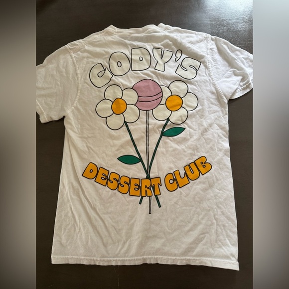Cody's Ko Dessert Club T-Shirt Small Floral Graphic Print White YouTube - Picture 1 of 5